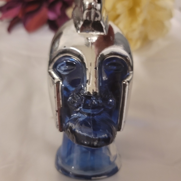 !Vintage Avon Spartan Trojan Solider bottle - Picture 2 of 6